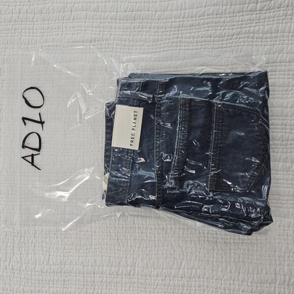 Free Planet Men's Jeans 34x32 Casual Tapered Stretch Sustainable Denim Pants NWT - Picture 14 of 14